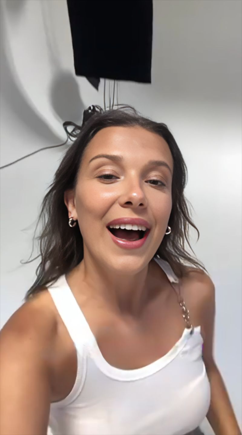 MILLIE BOBBY BROWN PHOTOSHOOT04